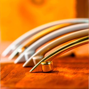 Puxador Alça para Móveis Ouro Altero Casa 96mm