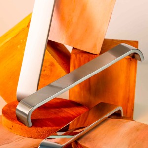 Puxador Alça para Móveis Aço Escovado Altero Casa 192mm M545-192