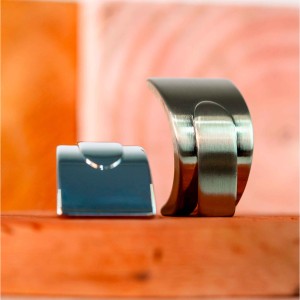 Puxador Ponto Curvado Aço Escovado 33mm