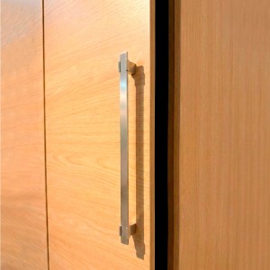 Puxador Alça para Móveis Aço Escovado 224mm