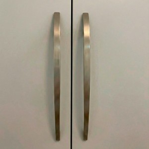 Puxador para Móveis Zamac Aço Escovado 192mm Altero Casa