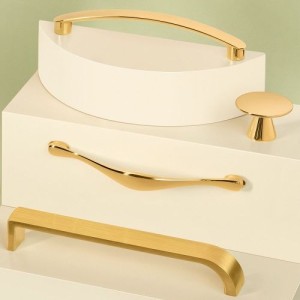 Puxador Ponto para Moveis Dourado PVD Altero Casa M453